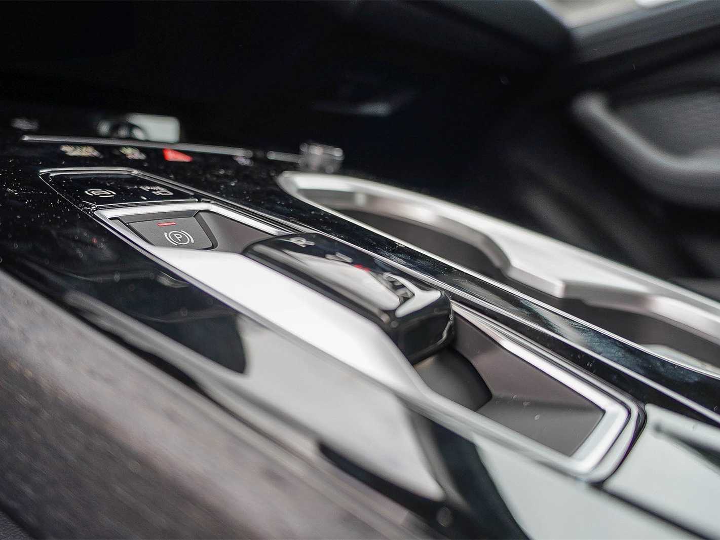 Thumbnail: 2026 Audi A6 - 25