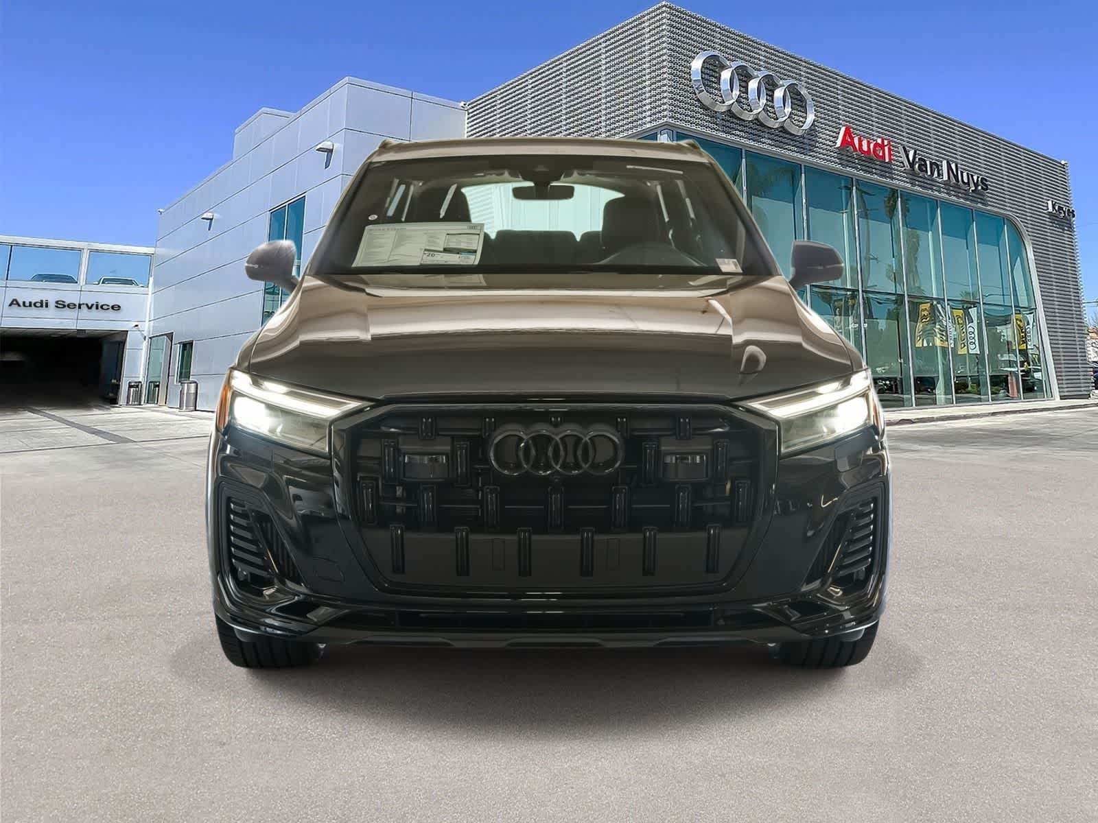 Thumbnail: 2026 Audi Q7 - 2