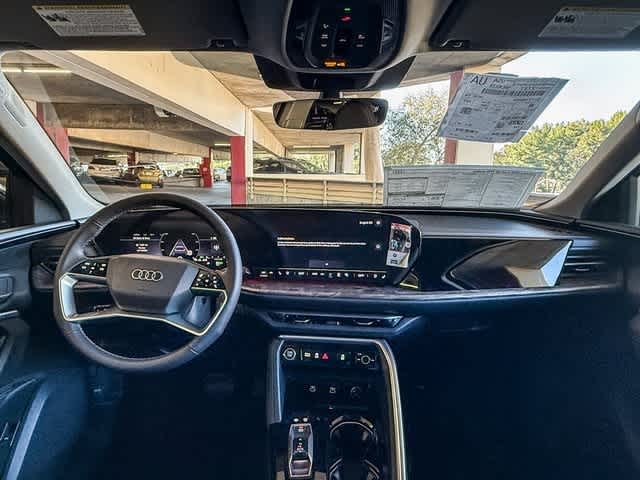 Thumbnail: 2025 Audi Q5 - 12