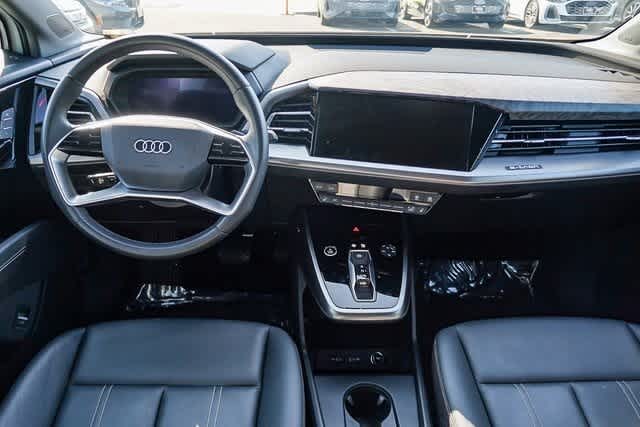 Thumbnail: 2023 Audi Q4 e-tron - 12