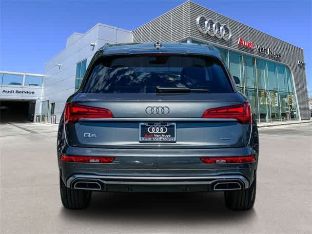 Thumbnail: 2022 Audi Q5 - 3