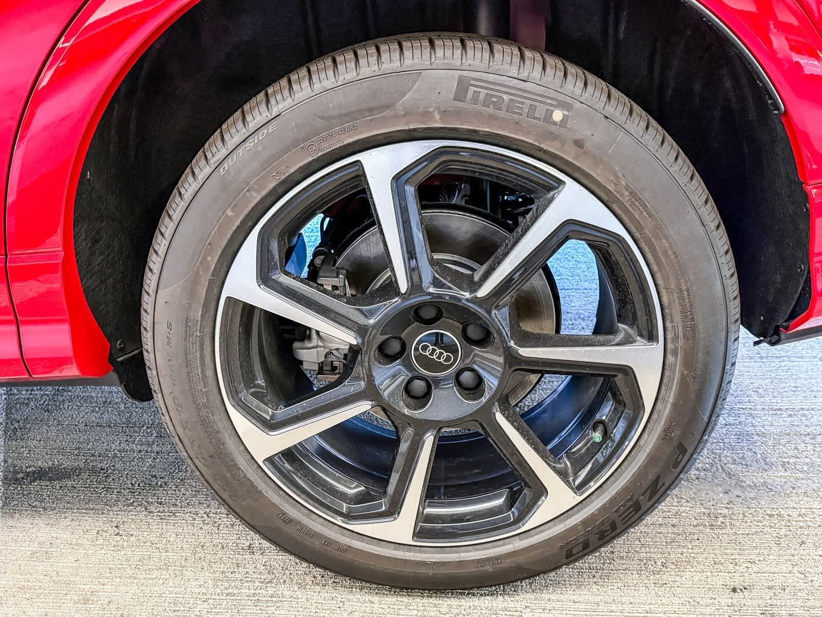 Thumbnail: 2025 Audi Q3 - 8