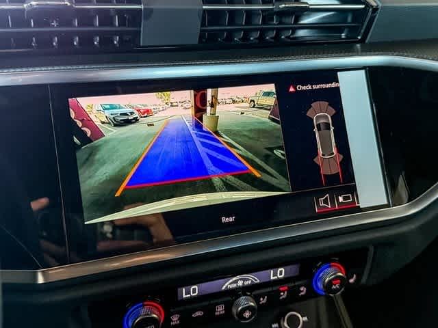 Thumbnail: 2025 Audi Q3 - 25