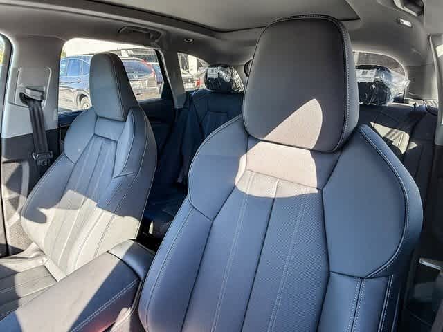 Thumbnail: 2025 Audi Q5 - 26