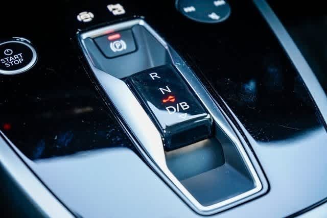 Thumbnail: 2023 Audi Q4 e-tron - 20
