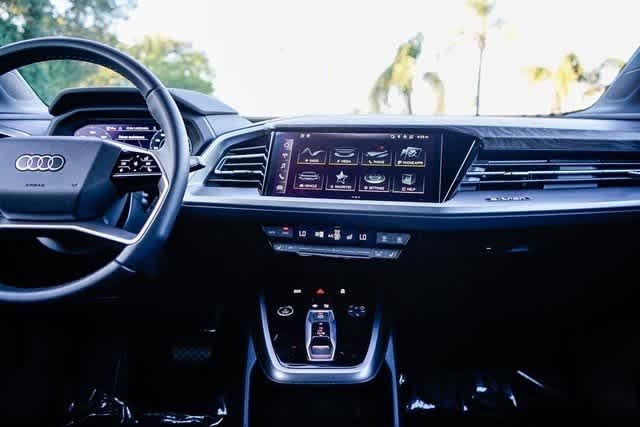 2024 Audi Q4 e-tron Premium 13