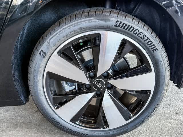 Thumbnail: 2025 Audi A5 - 8