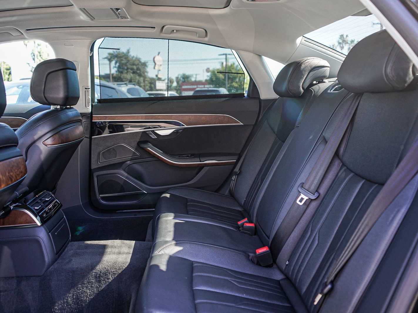 Thumbnail: 2022 Audi A8 - 18