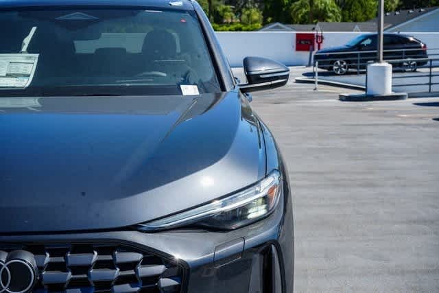 Thumbnail: 2025 Audi Q5 - 7