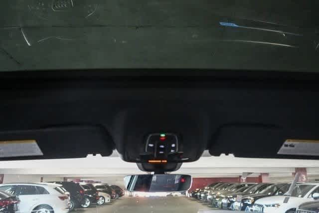 Thumbnail: 2025 Audi SQ7 - 25