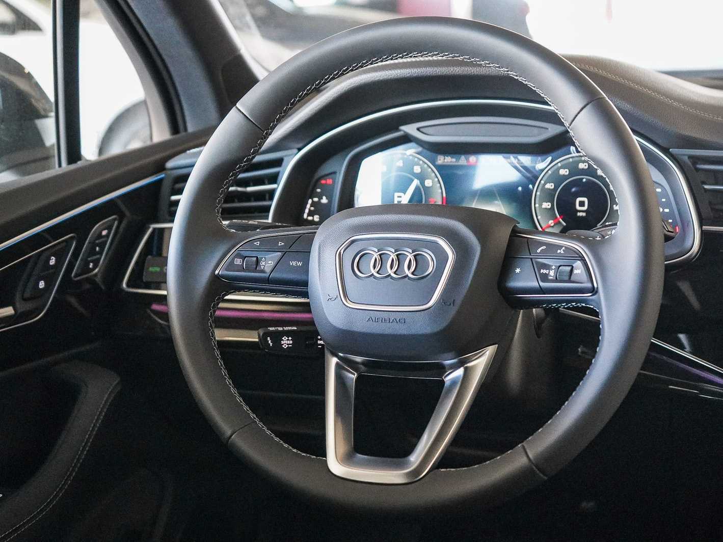 Thumbnail: 2026 Audi Q7 - 15