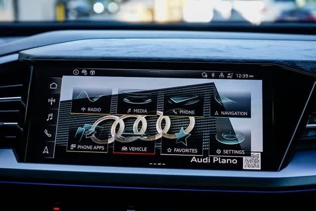 Thumbnail: 2025 Audi Q4 e-tron - 14