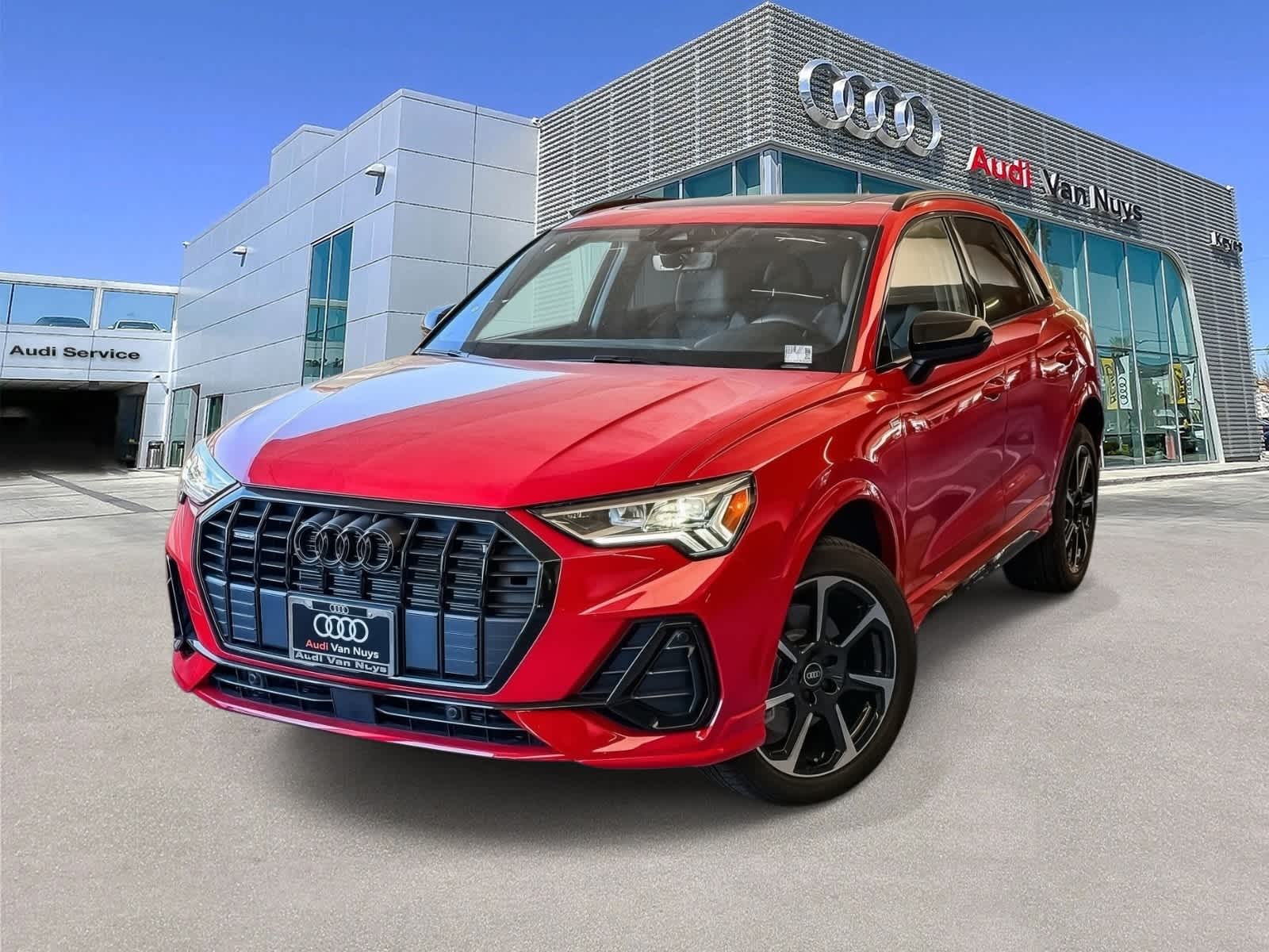 Thumbnail: 2025 Audi Q3 - 1