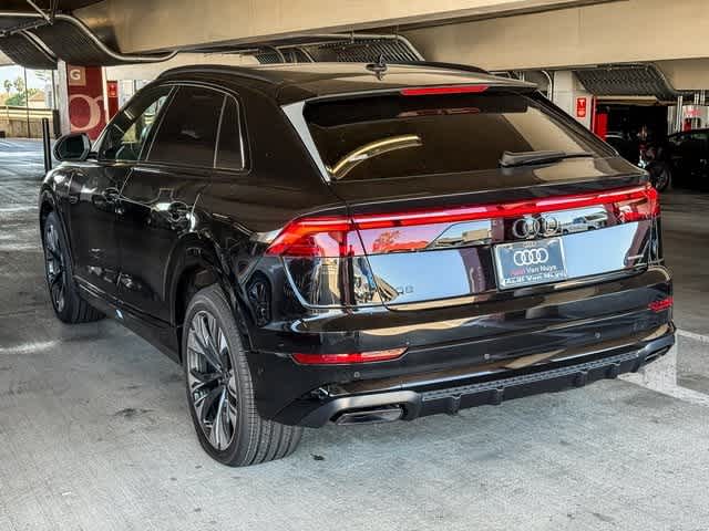 Thumbnail: 2026 Audi Q8 - 6