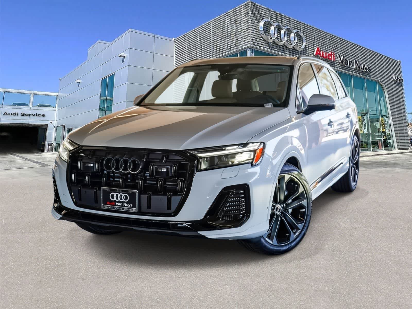 Thumbnail: 2026 Audi Q7 - 1
