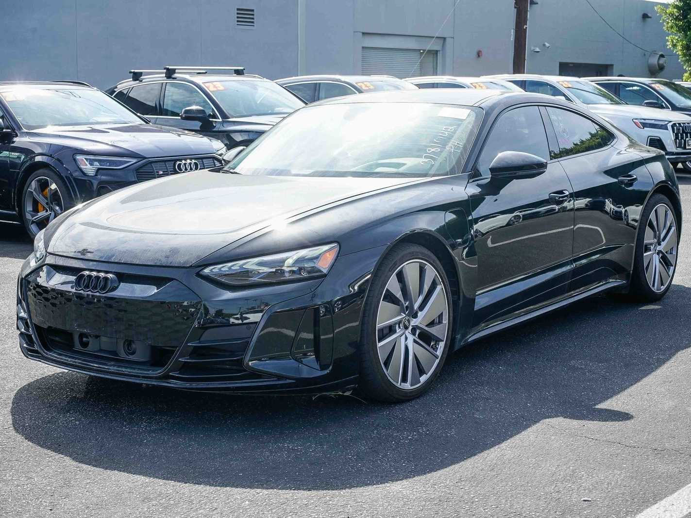 2022 Audi e-tron GT Prestige -
                  Sherman Oaks, CA