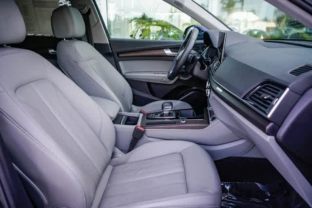 Thumbnail: 2021 Audi Q5 - 16