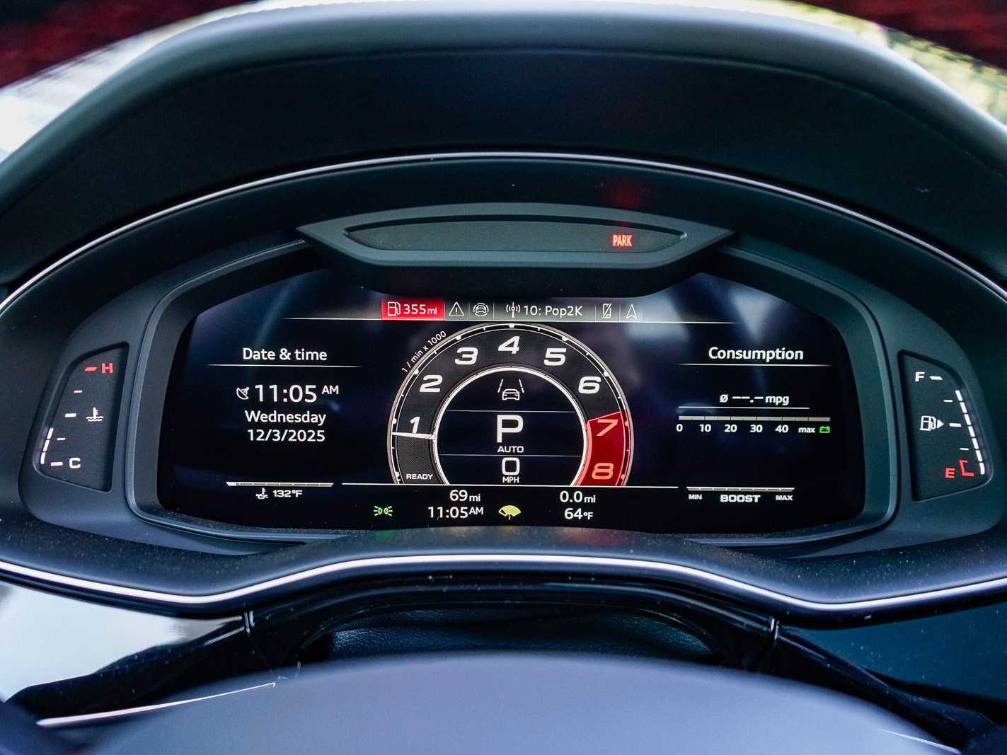 Thumbnail: 2025 Audi RS Q8 - 23