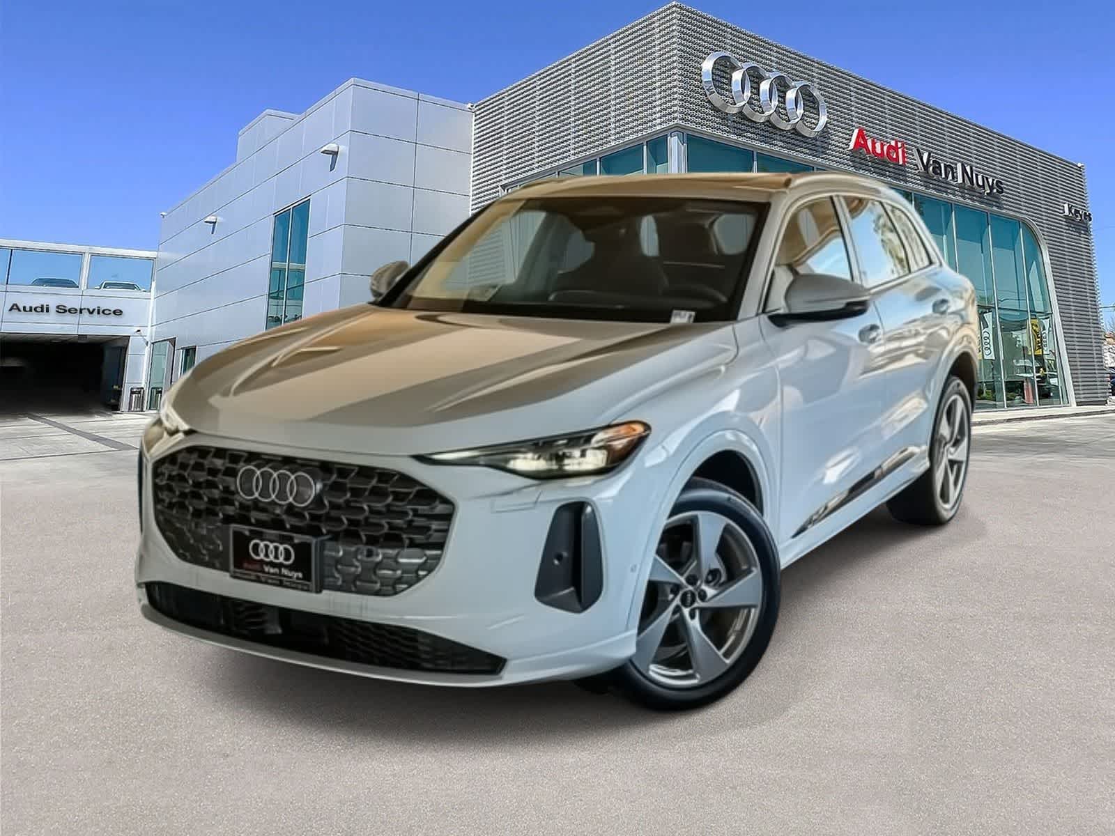 Thumbnail: 2025 Audi Q5 - 1