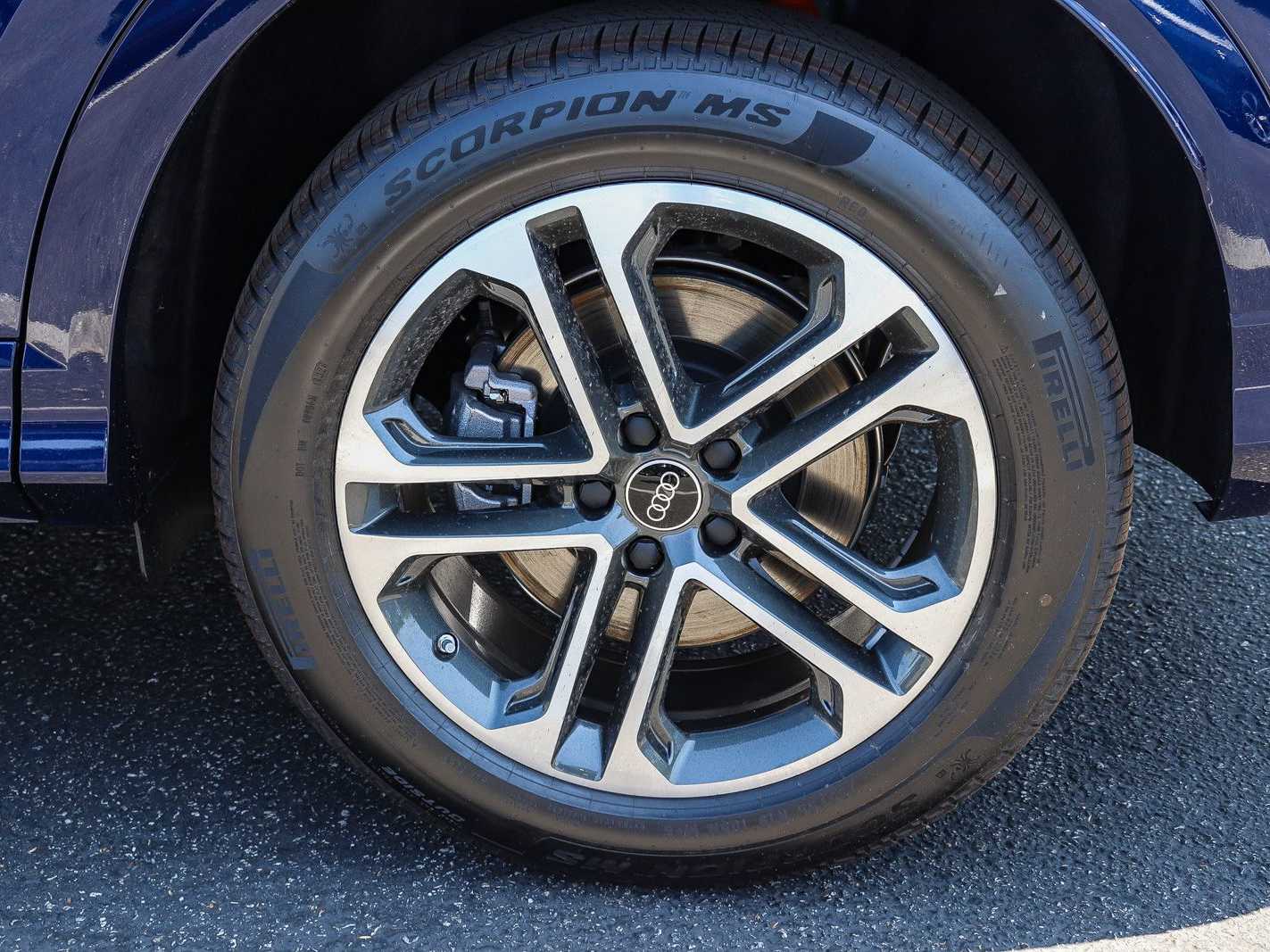 Thumbnail: 2026 Audi Q5 - 10