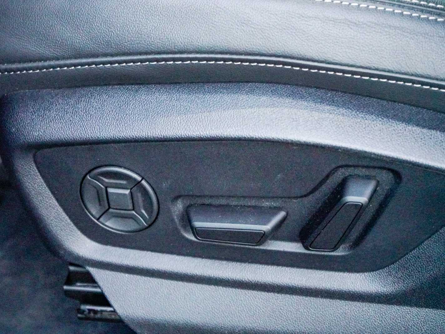 Thumbnail: 2025 Audi Q7 - 19