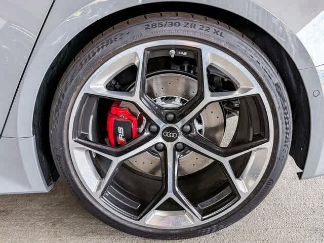 Thumbnail: 2025 Audi RS 7 - 8