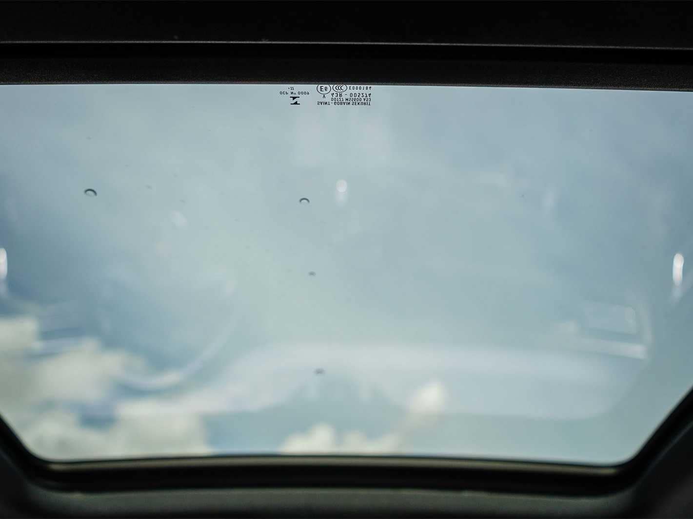 Thumbnail: 2023 Porsche Macan - 11