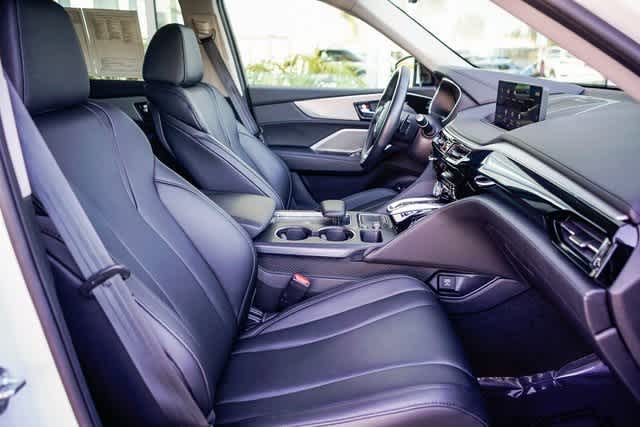 Thumbnail: 2023 Acura MDX - 15