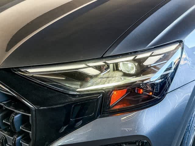 Thumbnail: 2026 Audi Q8 - 10