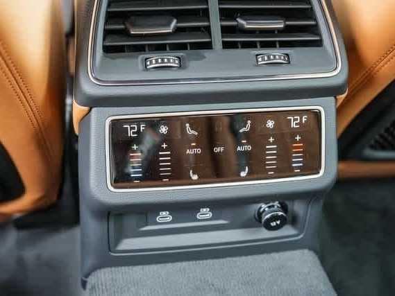 Thumbnail: 2025 Audi RS 7 - 30