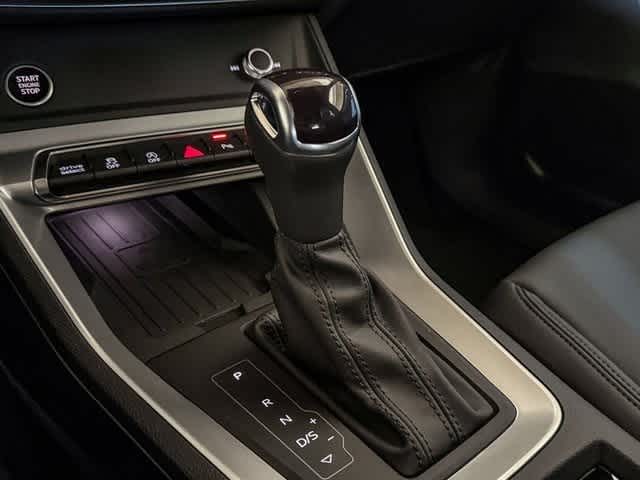 Thumbnail: 2025 Audi Q3 - 24