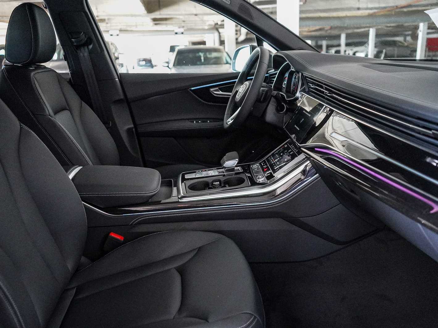 Thumbnail: 2026 Audi Q7 - 17