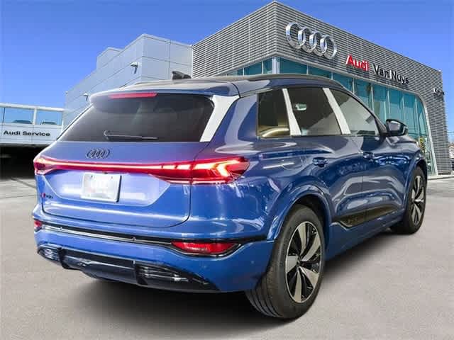 Thumbnail: 2025 Audi SQ6 e-tron - 4