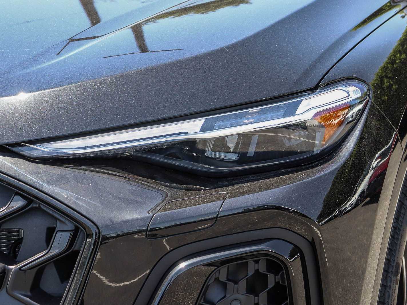 Thumbnail: 2026 Audi Q5 - 7