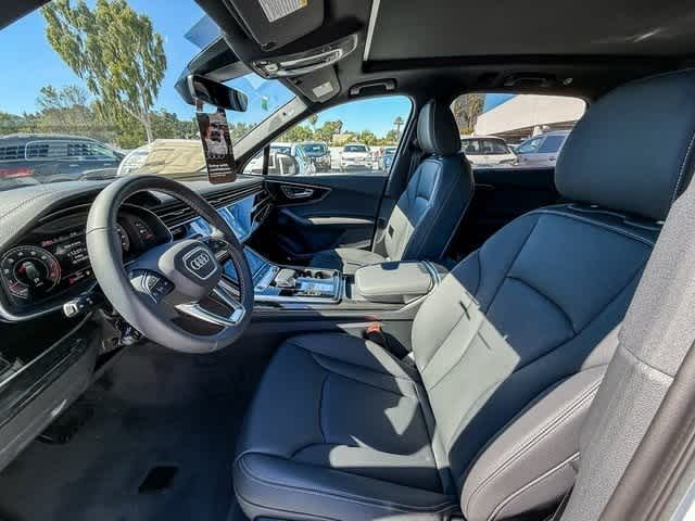 Thumbnail: 2025 Audi Q7 - 19