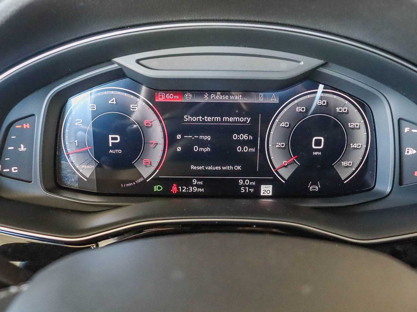 Thumbnail: 2026 Audi Q8 - 23