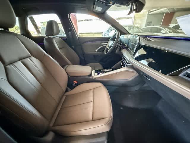 Thumbnail: 2025 Audi Q5 - 17