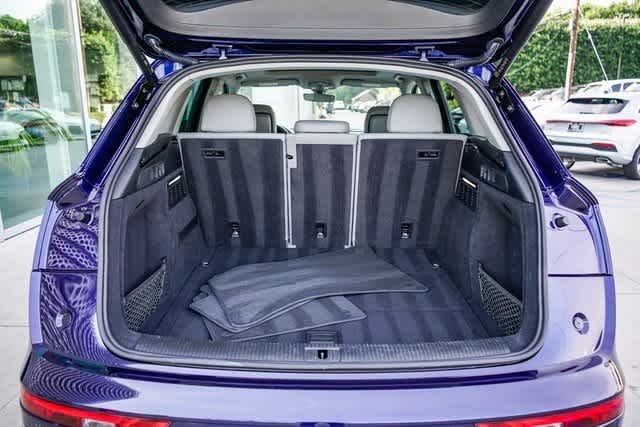 Thumbnail: 2021 Audi Q5 - 27