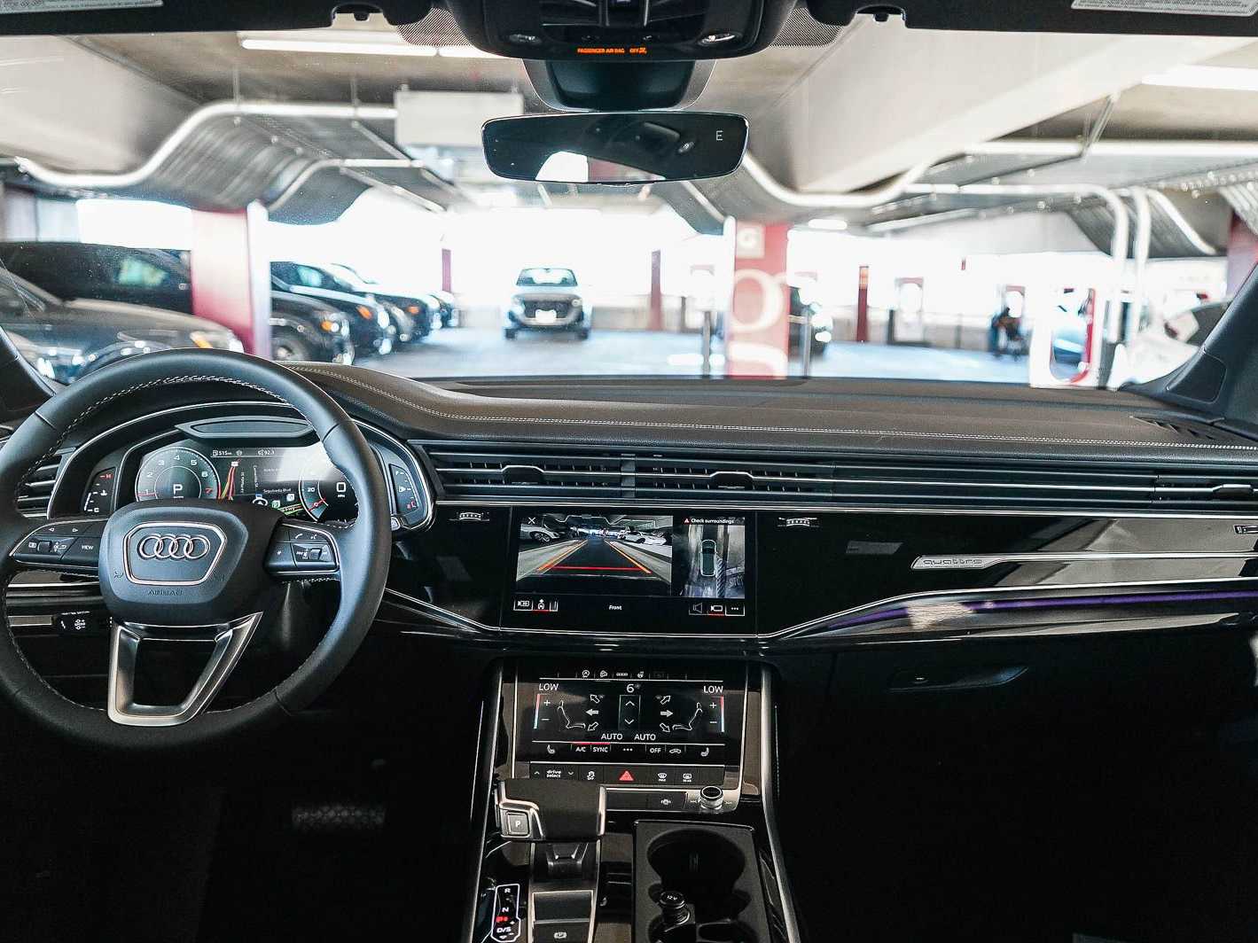 Thumbnail: 2026 Audi Q7 - 12
