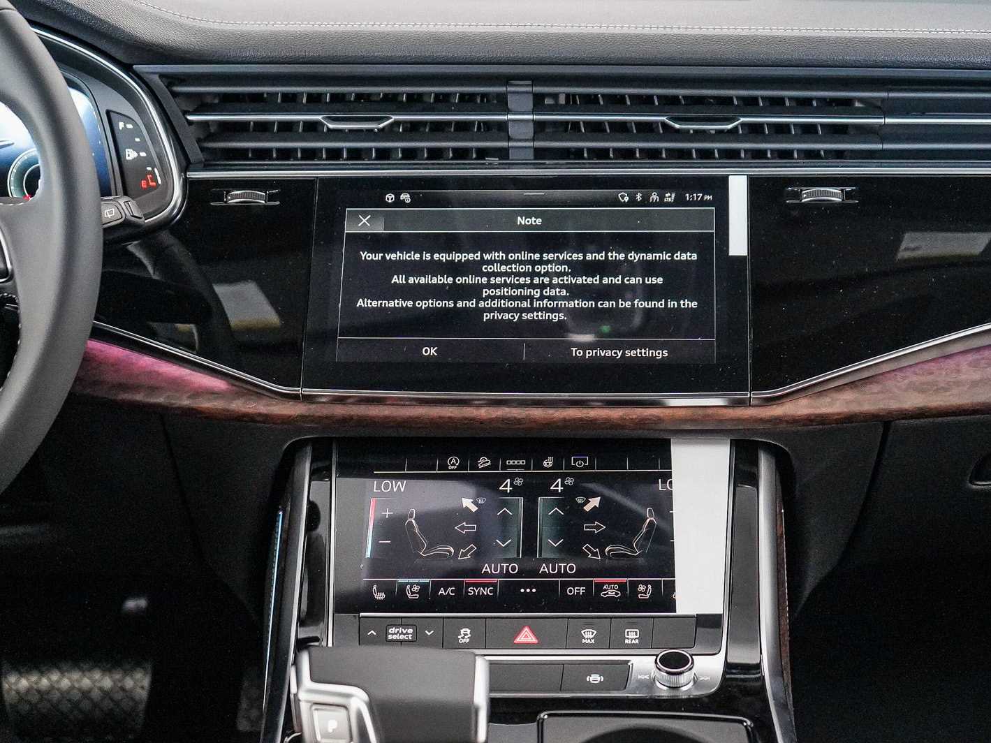 Thumbnail: 2026 Audi Q7 - 14