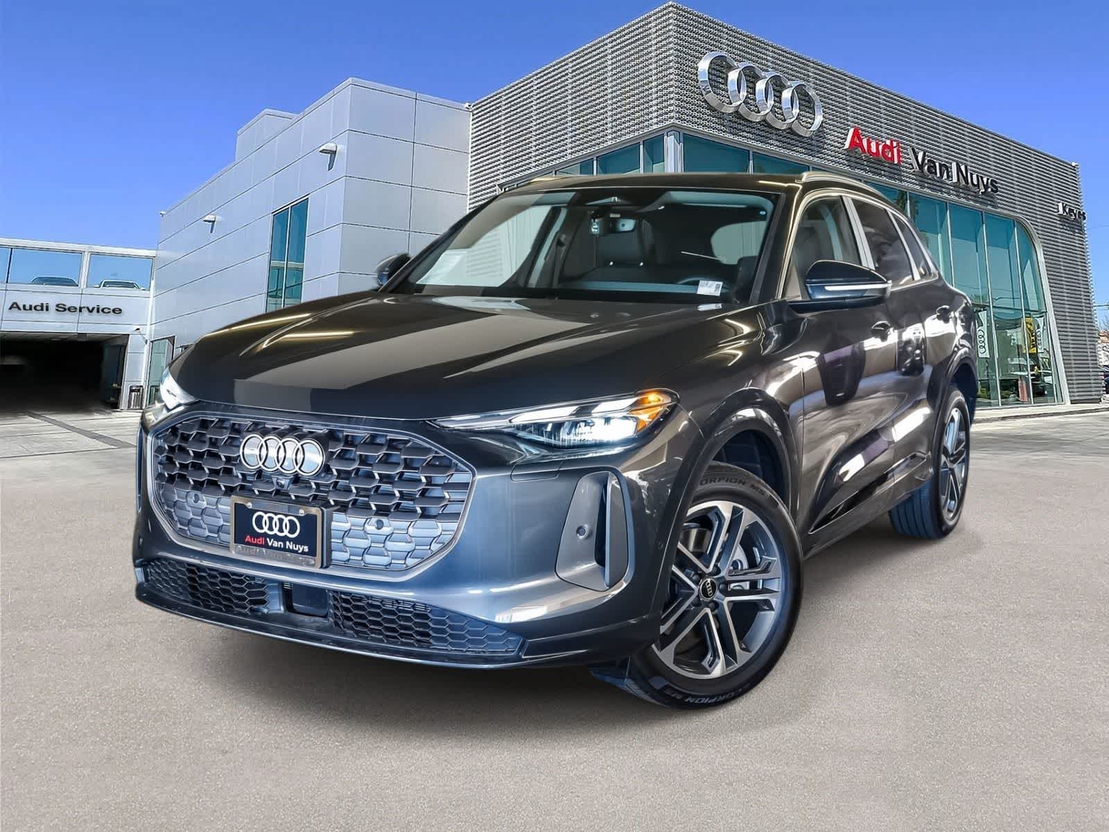 Thumbnail: 2026 Audi Q5 - 1