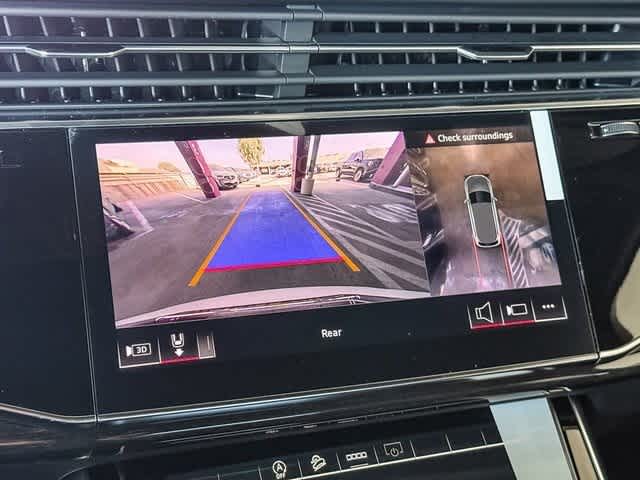 Thumbnail: 2025 Audi Q7 - 25