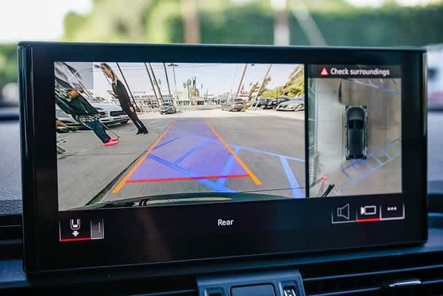 Thumbnail: 2021 Audi Q5 - 24