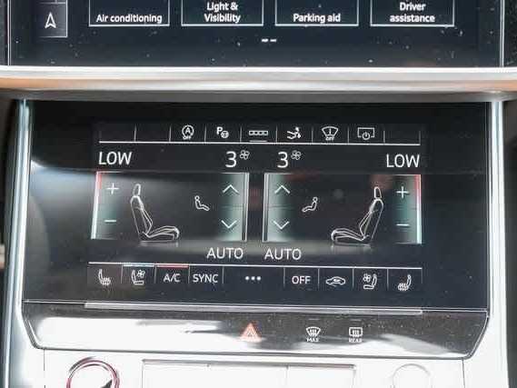 Thumbnail: 2025 Audi RS 7 - 20