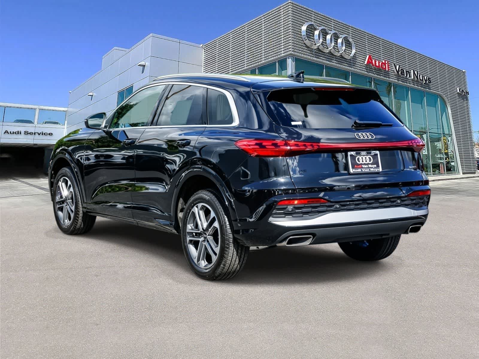 Thumbnail: 2025 Audi Q5 - 2