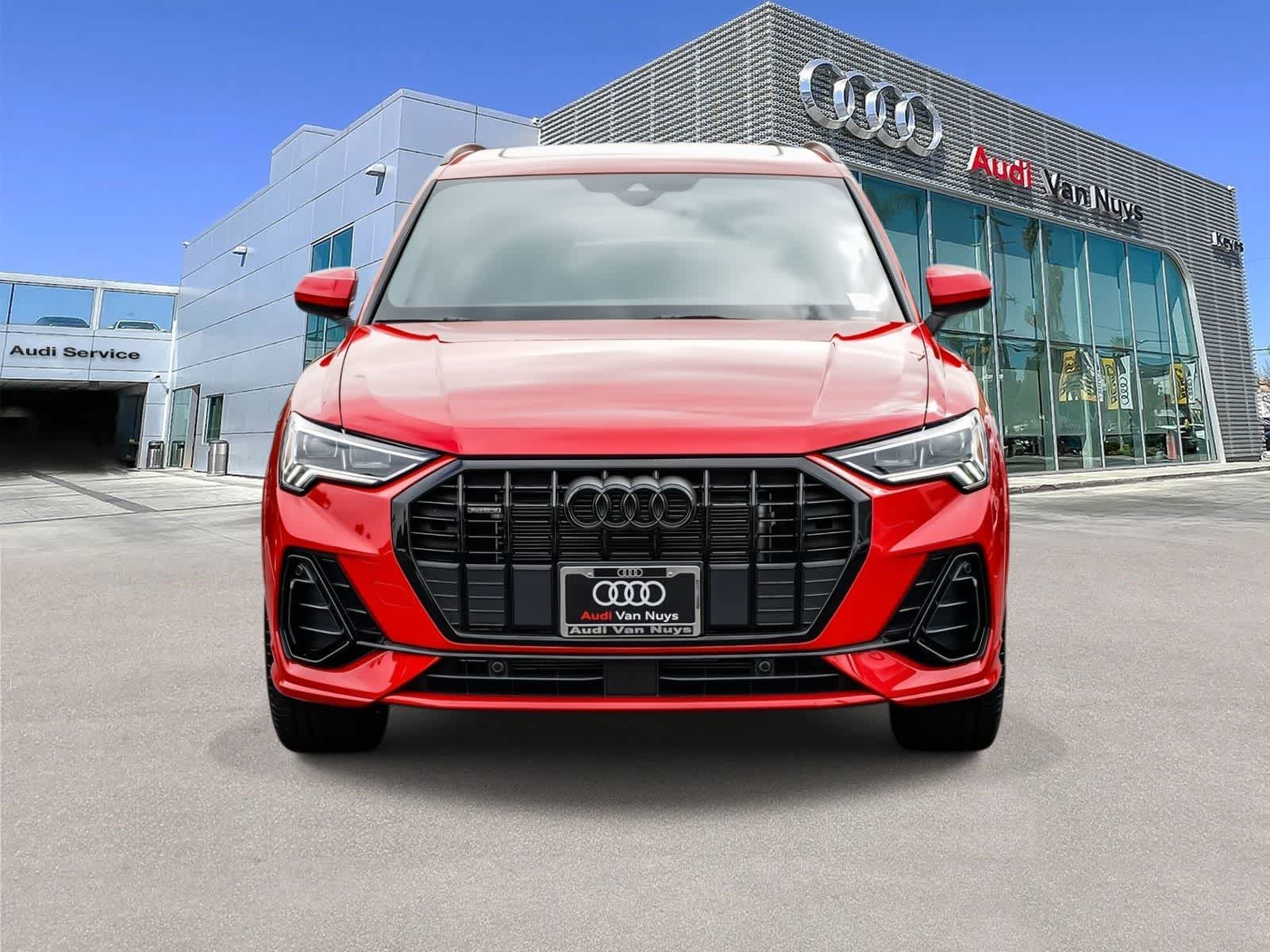 Thumbnail: 2025 Audi Q3 - 6