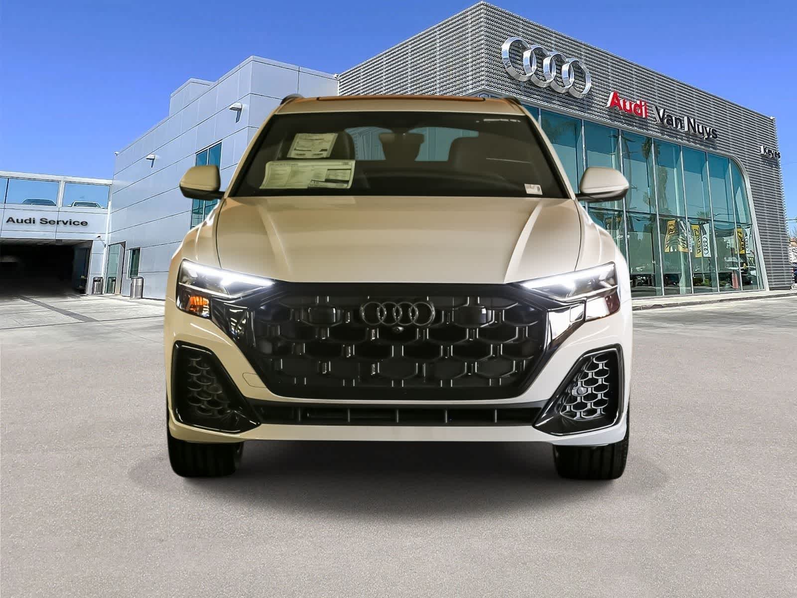 Thumbnail: 2026 Audi Q8 - 2