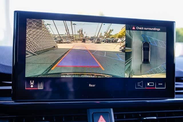 Thumbnail: 2023 Audi S4 - 21