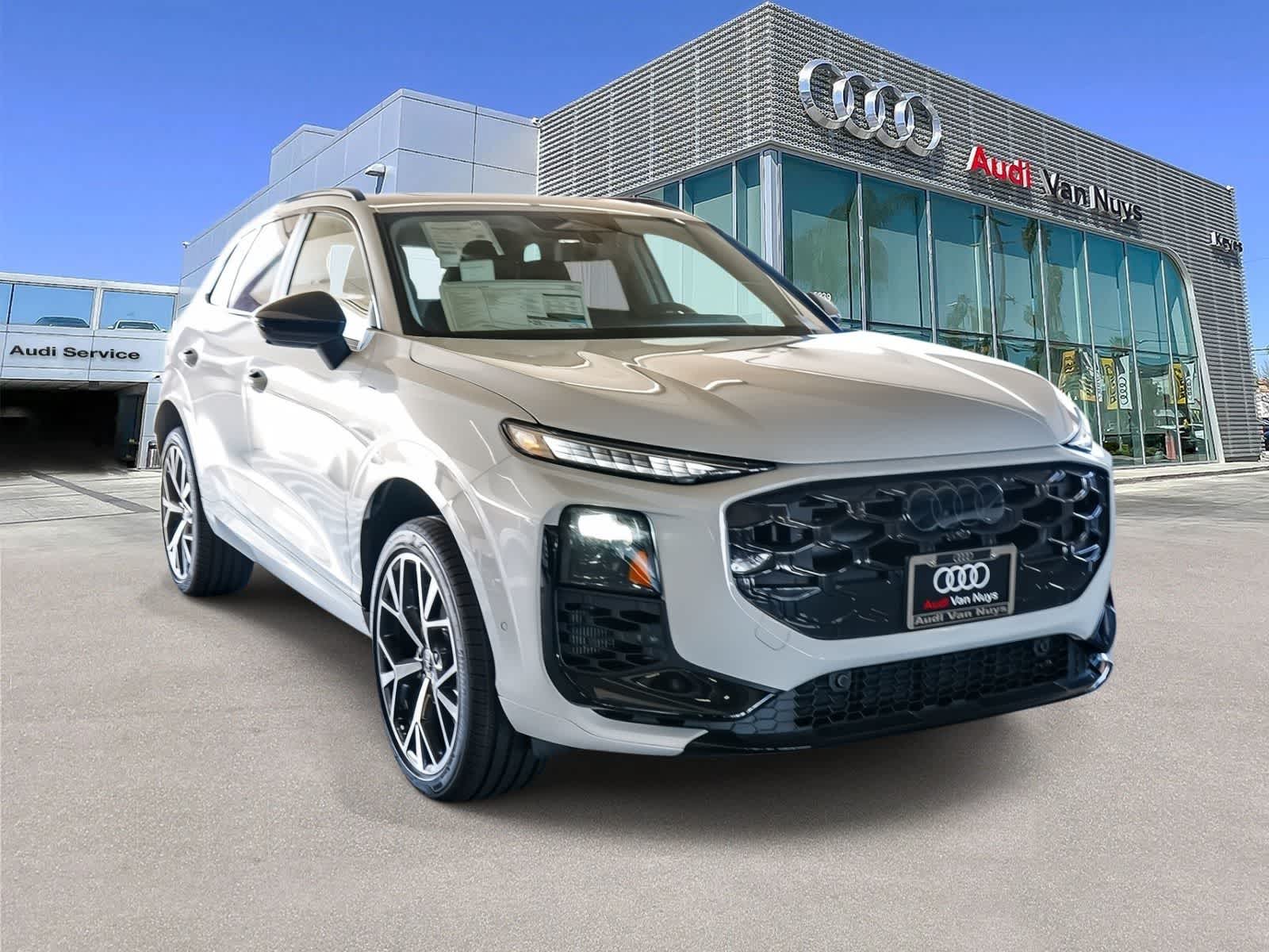 Thumbnail: 2026 Audi Q3 - 3