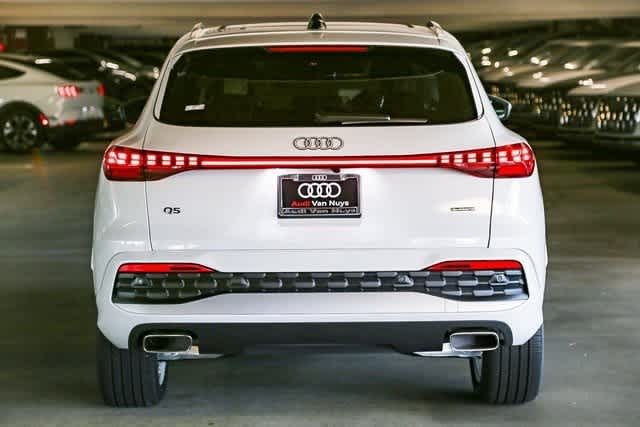 Thumbnail: 2025 Audi Q5 - 7